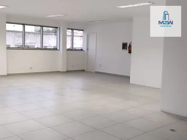 Prédio para alugar, no bairro Vila Gomes Cardim em São Paulo