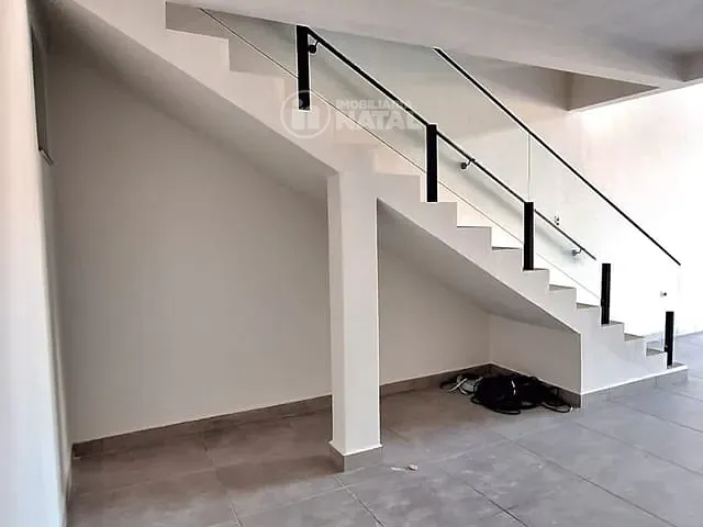 Galpão / Barracão para alugar, no bairro Conjunto Habitacional Violim em Londrina