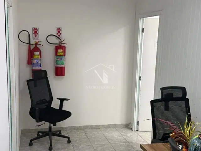 Galpão / Barracão com 450m², à venda, no bairro São José do Imbassaí em Maricá