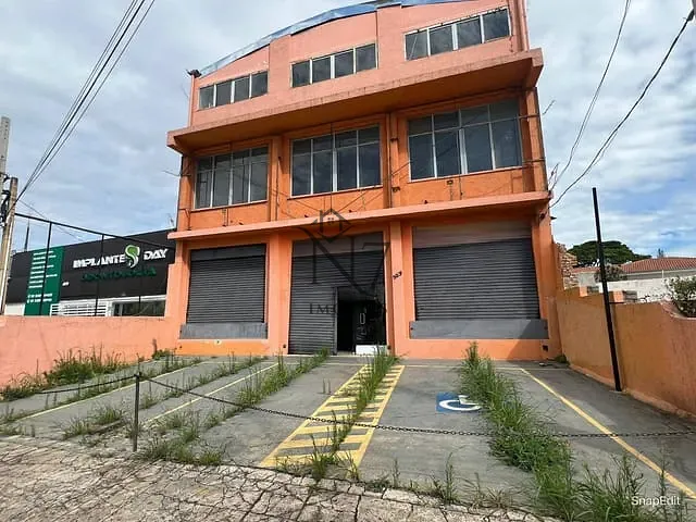 Galpão / Barracão com 322m², para alugar, no bairro Botafogo em Campinas