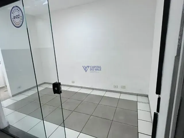 Galpão / Barracão com 1052m², à venda ou para alugar, no bairro Vila Nair em São José dos Campos