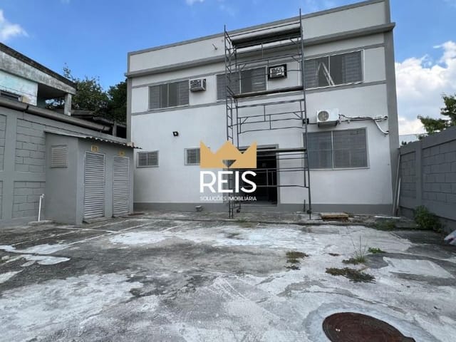 Galpão / Barracão com 525m², para alugar, no bairro Campo Grande em Rio de Janeiro