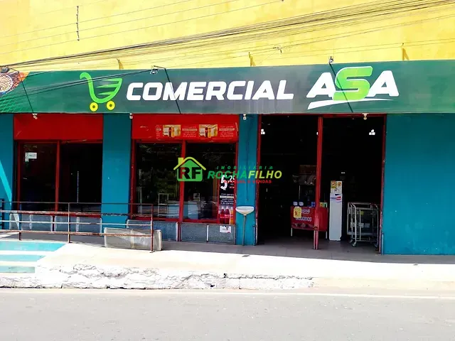Galpão / Barracão com 320m², para alugar, no bairro Esplanada em Teresina