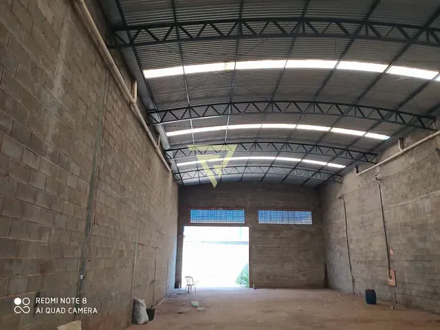 Galpão / Barracão com 300m², à venda, no bairro Jardim Jóquei Clube em Ribeirão Preto