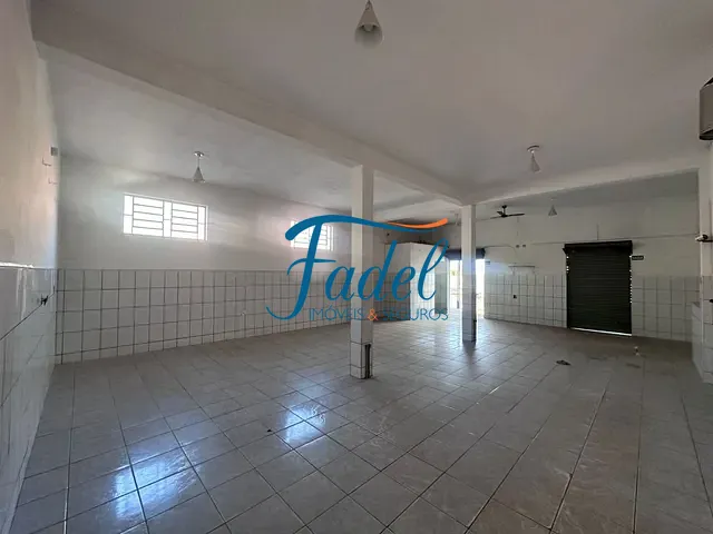 Sala com 100m², para alugar, no bairro Martinho Prado Júnior em Mogi Guaçu