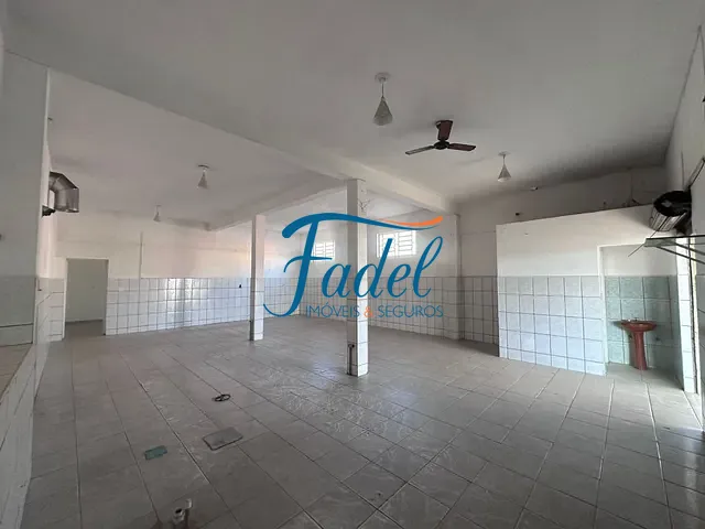 Sala com 100m², para alugar, no bairro Martinho Prado Júnior em Mogi Guaçu