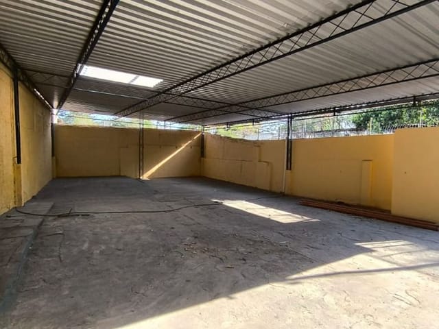 Foto do Galpão / Barracão - Galpão para alugar - Barreto - Niterói/RJ | SelfSpin