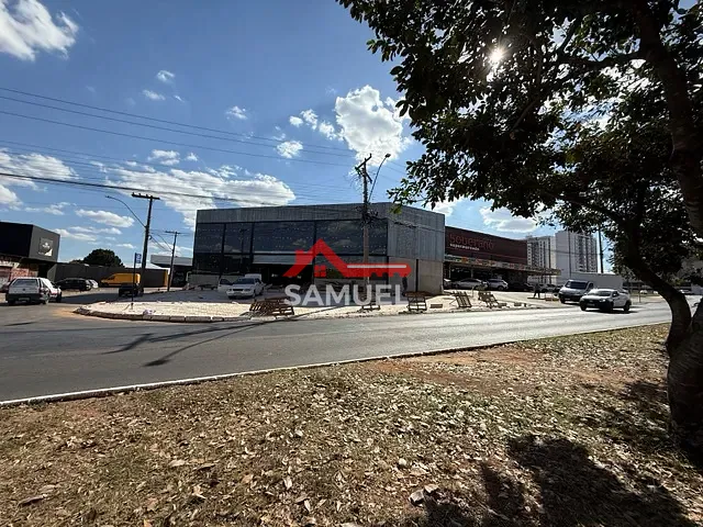 Galpão / Barracão com 1100m², à venda ou para alugar, no bairro Samambaia Sul em Brasília