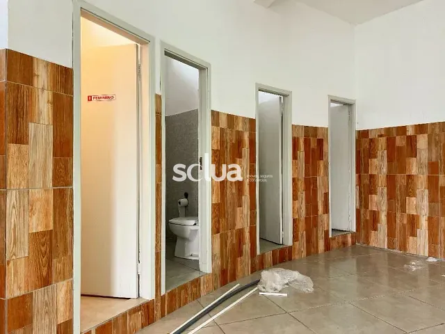 Galpão / Barracão com 411m², à venda, no bairro Jardim Carlos Lourenço em Campinas