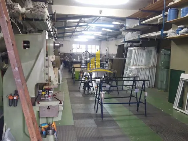 Galpão / Barracão com 1200m², à venda, no bairro Vila Aricanduva em São Paulo