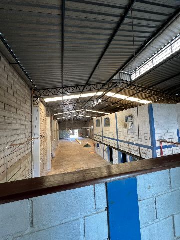 Galpão / Barracão com 1260m², à venda ou para alugar, no bairro Jardim Baronesa em Taubaté