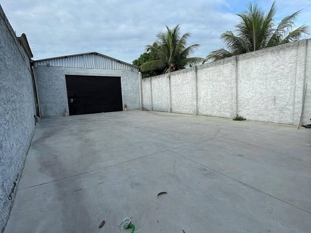 Galpão / Barracão com 500m², à venda ou para alugar, no bairro Guaratiba em Rio de Janeiro