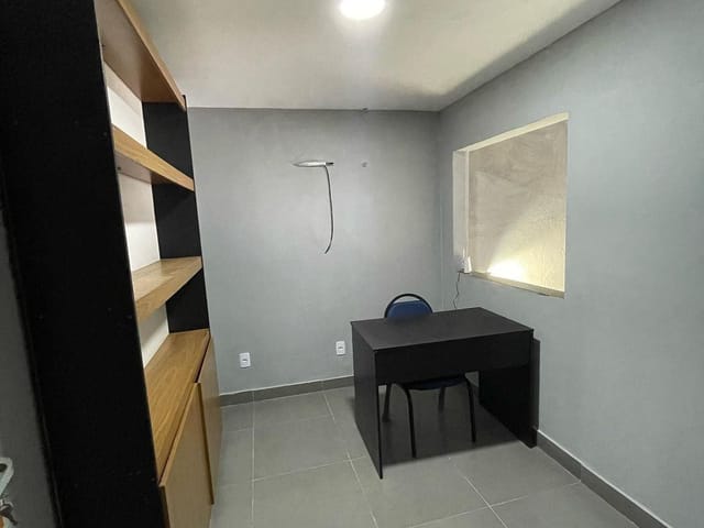 Galpão / Barracão com 500m², à venda ou para alugar, no bairro Guaratiba em Rio de Janeiro
