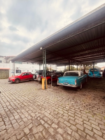 Galpão / Barracão com 571m², para alugar, no bairro Centro em Cabo Frio