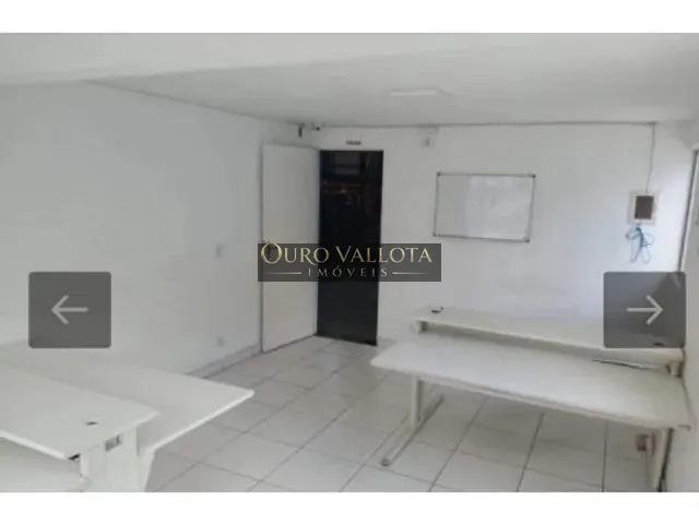Galpão / Barracão com 750m², para alugar, no bairro Chácaras Marco em Barueri