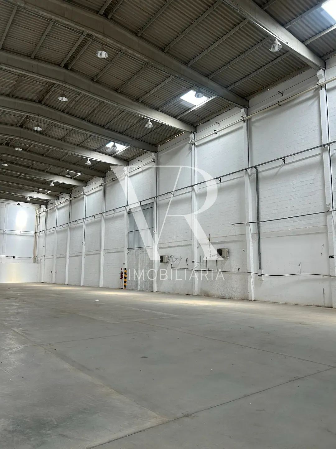 Depósito-Galpão, 1400 m² - Foto 19