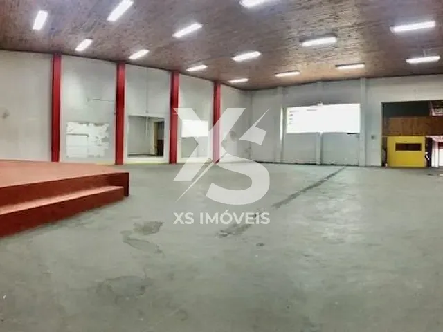 Terreno com 360m², à venda, no bairro Rebouças em Curitiba