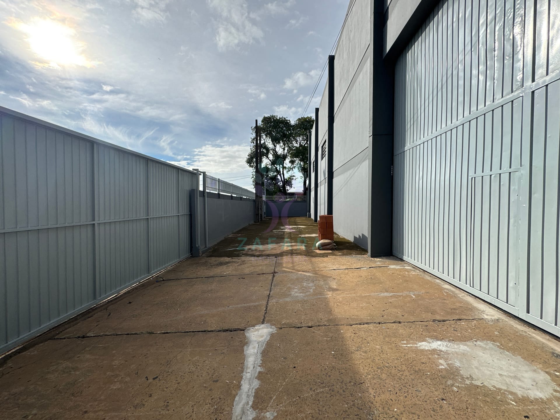 Depósito-Galpão-Armazém para alugar, 876m² - Foto 2