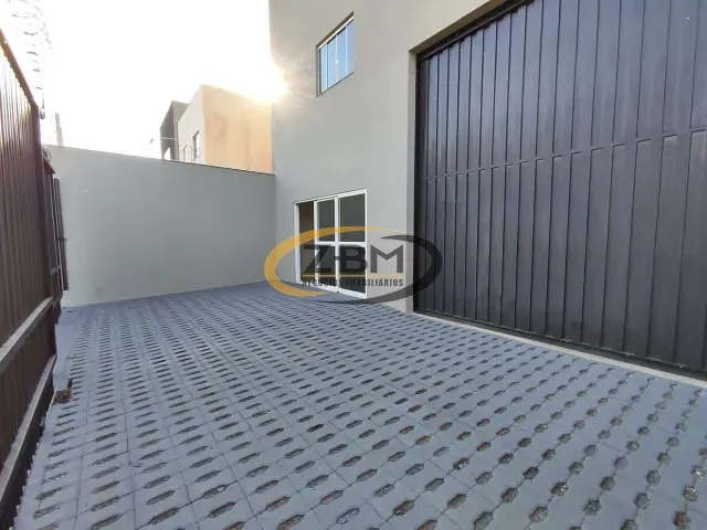 Galpão / Barracão com 250m², para alugar, no bairro Jardim Belo Horizonte em Londrina