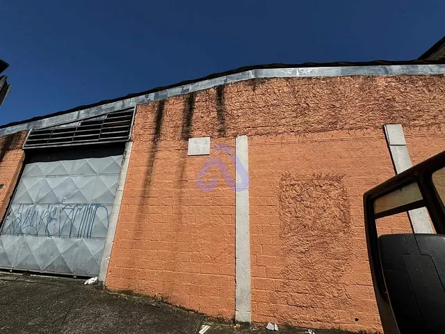 Galpão / Barracão com 831m², para alugar, no bairro Jardim Cumbica em Guarulhos