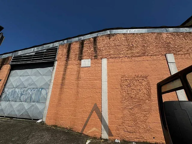 Galpão / Barracão com 831m², para alugar, no bairro Jardim Cumbica em Guarulhos