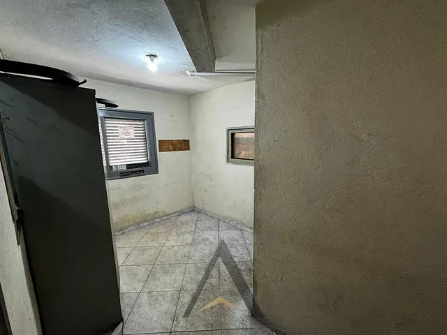 Galpão / Barracão com 831m², para alugar, no bairro Jardim Cumbica em Guarulhos