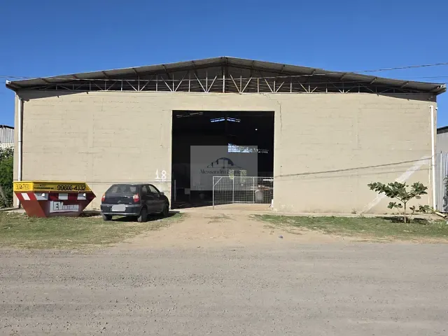 Galpão / Barracão à venda, no bairro Pontal das Garças em Vila Velha