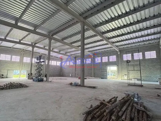 Galpão / Barracão com 2000m², para alugar, no bairro Rio Abaixo em Jacareí