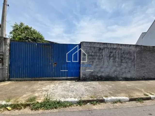 Galpão / Barracão com 304m², à venda, no bairro Jardim Rosely em Pindamonhangaba