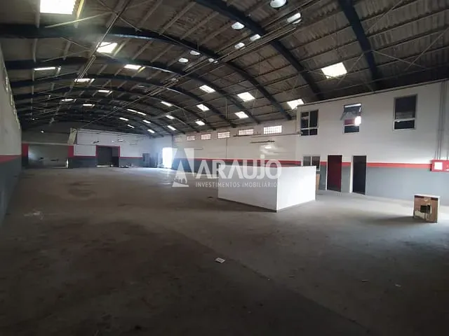 Galpão / Barracão com 1332m², à venda, no bairro São Judas em Itajaí