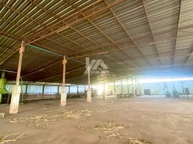 Galpão / Barracão para alugar, no bairro Chapada em Ponta Grossa