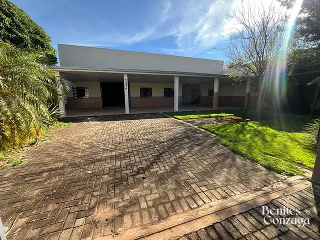 Galpão / Barracão com 800m², para alugar, no bairro Jardim Diamante em Maringá
