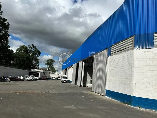 Galpão / Barracão à venda, no bairro Vila Varela em Poá