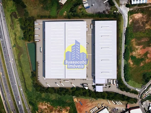 Galpão / Barracão com 3771m², para alugar, no bairro Mikail II em Guarulhos