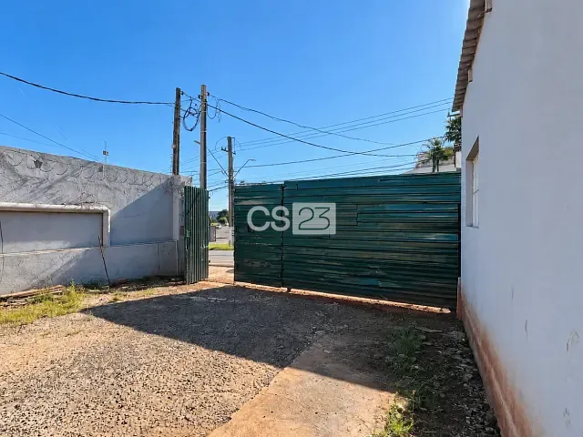 Galpão / Barracão com 1000m², para alugar, no bairro Rodocentro em Londrina