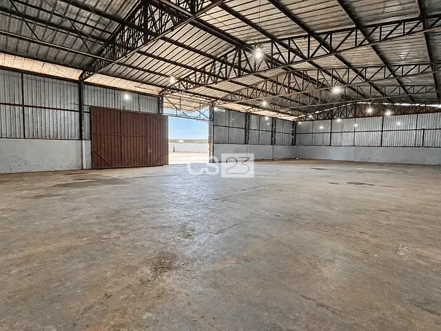 Galpão / Barracão com 1000m², para alugar, no bairro Rodocentro em Londrina