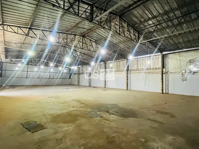 Galpão / Barracão com 1000m², para alugar, no bairro Rodocentro em Londrina