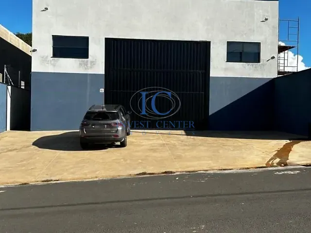 Galpão / Barracão com 610m², para alugar, no bairro Castelo Branco - Din em Indaiatuba