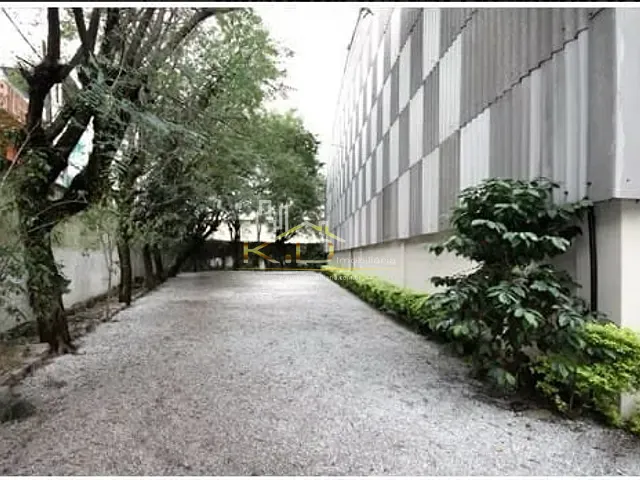 Galpão / Barracão com 4954m², para alugar, no bairro Parque Novo Mundo em São Paulo