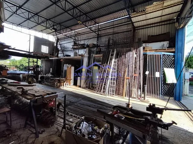 Galpão / Barracão à venda, no bairro CENTRO em Cambará