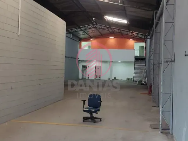 Galpão / Barracão para alugar, no bairro km 18 em Osasco
