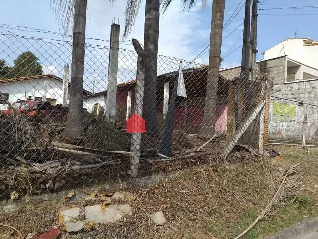Galpão / Barracão com 1255m², à venda, no bairro Vila Zélia  em Lorena