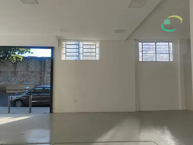 Galpão / Barracão com 240m², para alugar, no bairro Jardim Santa Izabel em Hortolândia