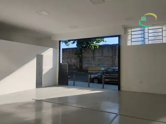 Galpão / Barracão com 240m², para alugar, no bairro Jardim Santa Izabel em Hortolândia