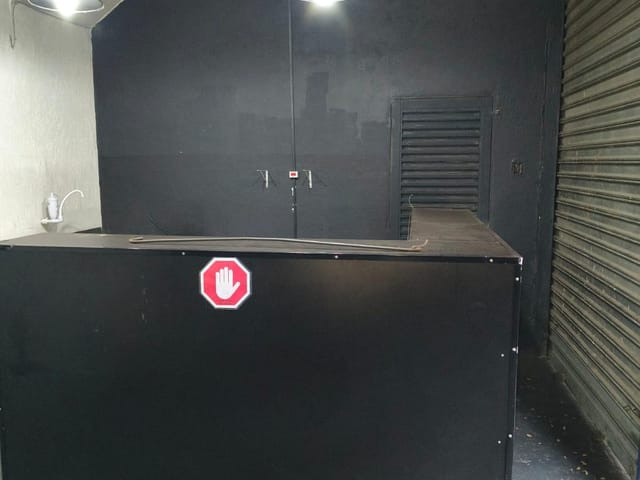 Galpão / Barracão com 280m², para alugar, no bairro Jardim Santa Adélia em São Paulo