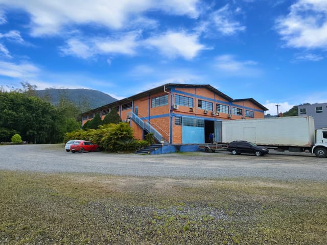 Galpão / Barracão com 22572m², à venda, no bairro Ribeirão Herdt em Pomerode