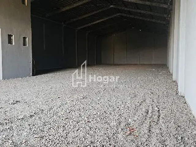 Galpão / Barracão com 1031m², à venda ou para alugar, no bairro Bandeirantes em Londrina