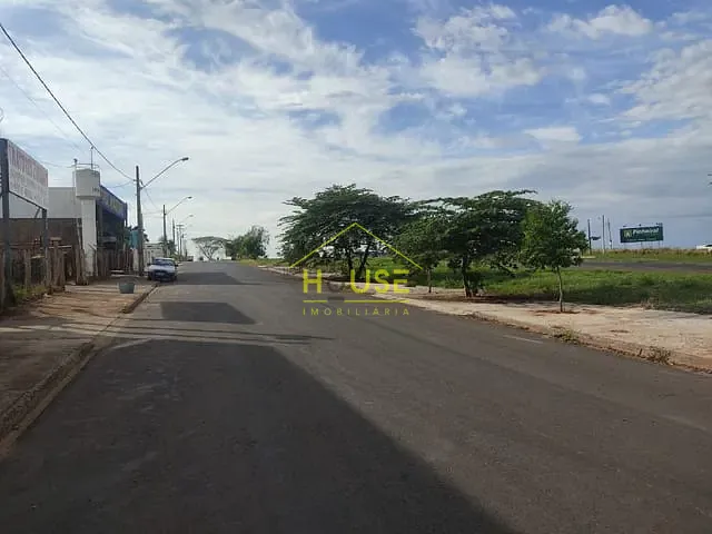 Galpão / Barracão com 400m², à venda, no bairro Jardim Nogueira do Prado em Votuporanga