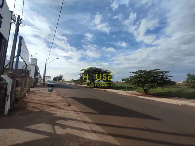 Galpão / Barracão com 400m², à venda, no bairro Jardim Nogueira do Prado em Votuporanga