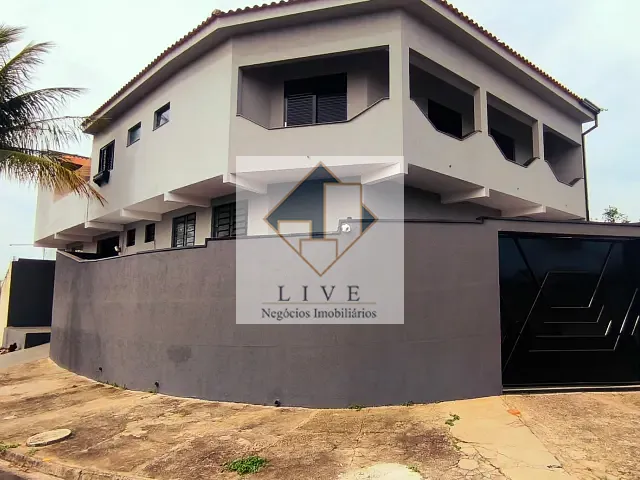 Galpão / Barracão com 406m², à venda, no bairro Parque Residencial Rochele II em Santa Bárbara D'Oeste